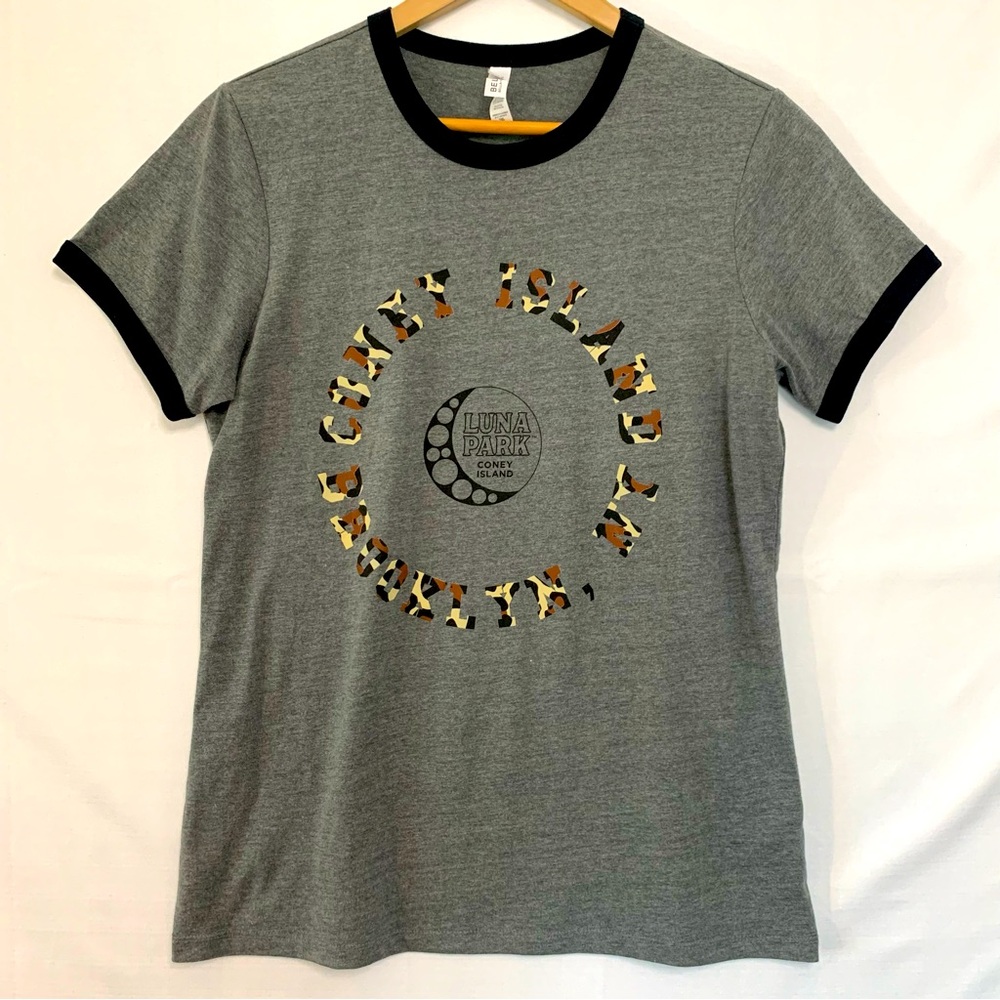 BELLA Coney Island Camouflage Gray T-Shirt Size 2XL